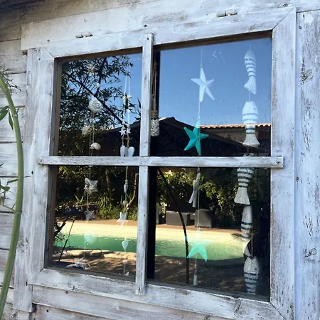 Bed & Breakfast Florence - Piscine Chauffée - Mas Saint Louis Aigues-Mortes