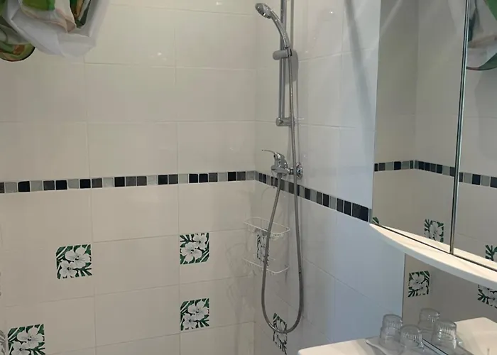 Florence - Piscine Chauffee - Mas Saint Louis Bed & Breakfast Aigues-Mortes